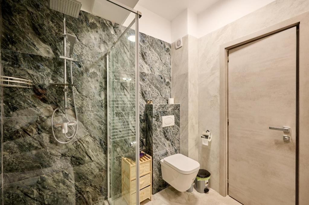 Studio 704 Mamaia N Navodari Inside 5 Stars Resort First Line To The Sea Εξωτερικό φωτογραφία